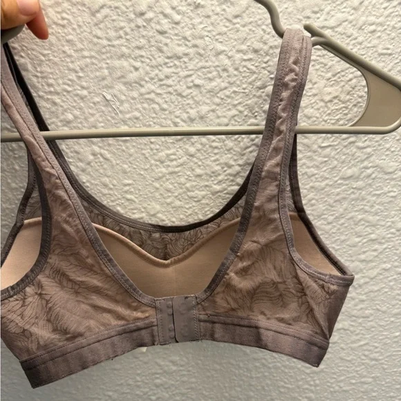 LULULEMON shadow mesh bra leaf lunar rock misty shell size XS - Picture 3 of 4